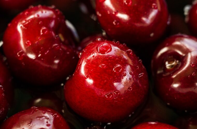 Photo Heart-shaped fruit